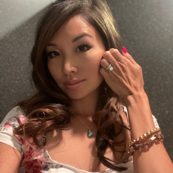 Meet your Posher, Jina Jewel K* - Picture 9 of 16